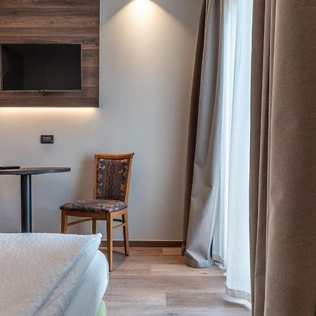 Hotel Ariston Левіко-Терме Екстер'єр фото