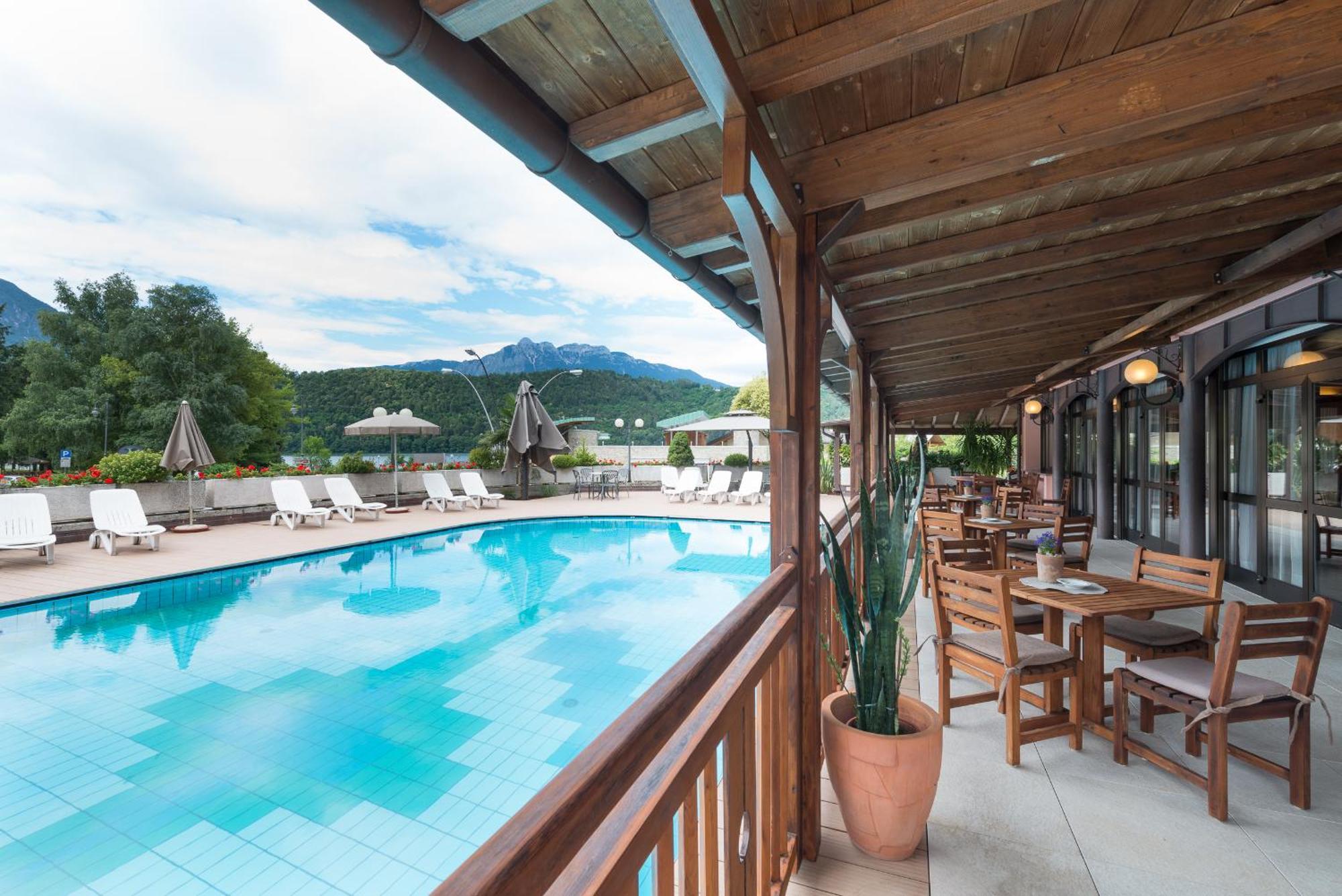 Hotel Ariston Левіко-Терме Екстер'єр фото